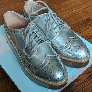 Jeffrey Campbell Adel Silver Hologram 7.5